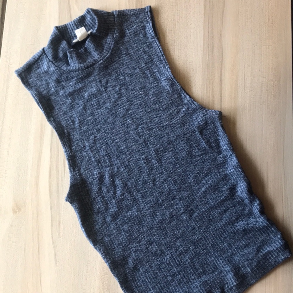 Blue tank top